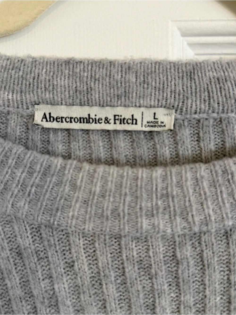 Abercrombie & Fitch Gray Ribbed Crewneck Sweater Soft Knit Large